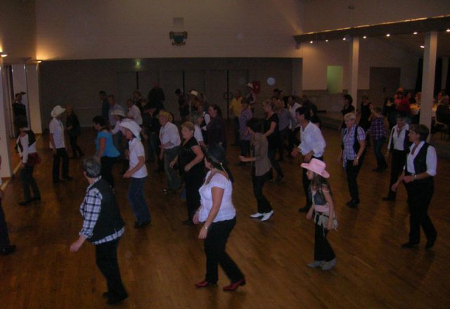 Bal Pleudihen le 08 Oct.2011 (15)